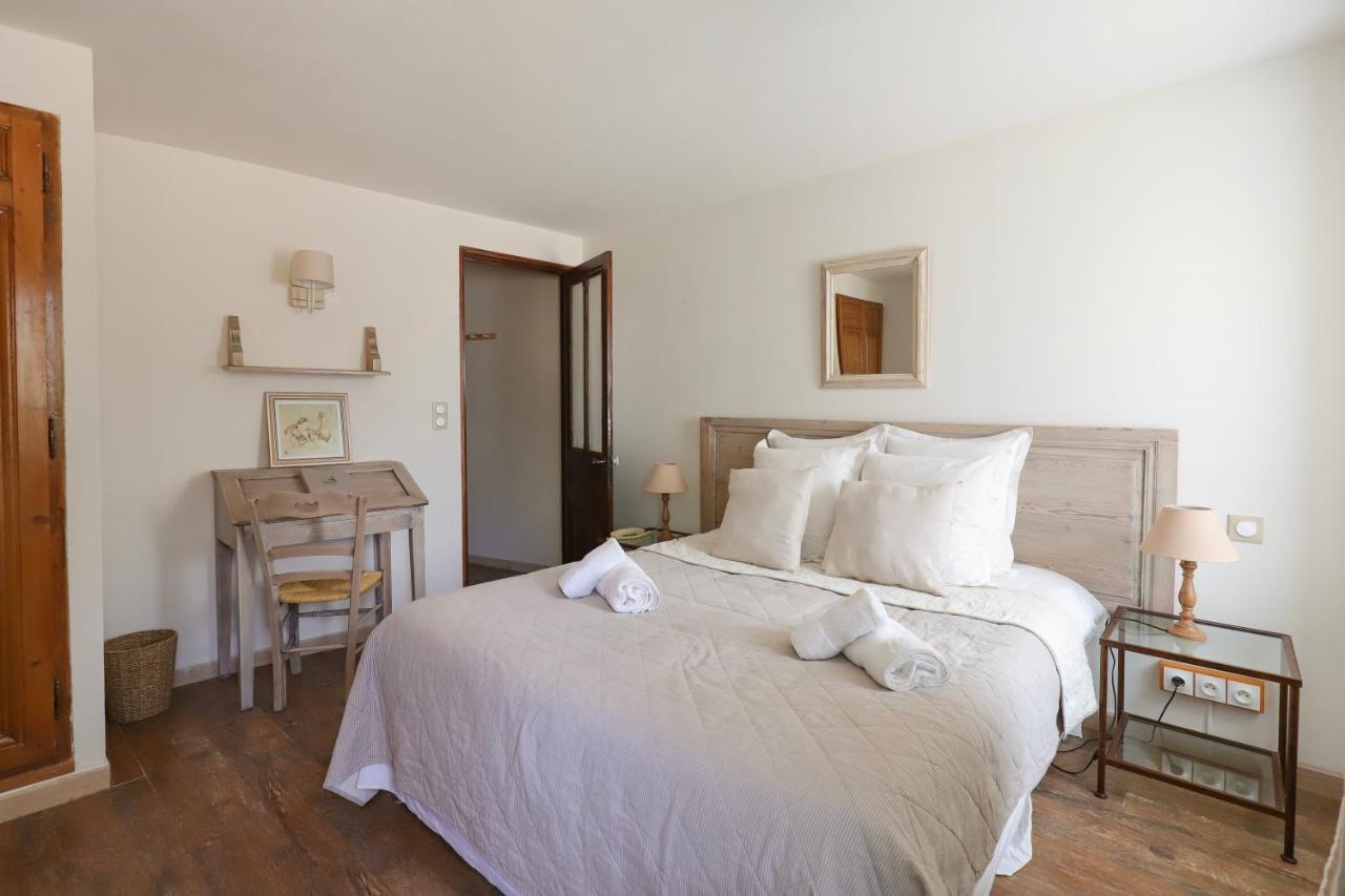 La Ferme De La Huppe Hotel Gordes Exterior photo
